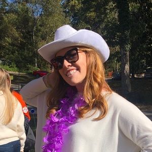 Meet your Posher, Mary